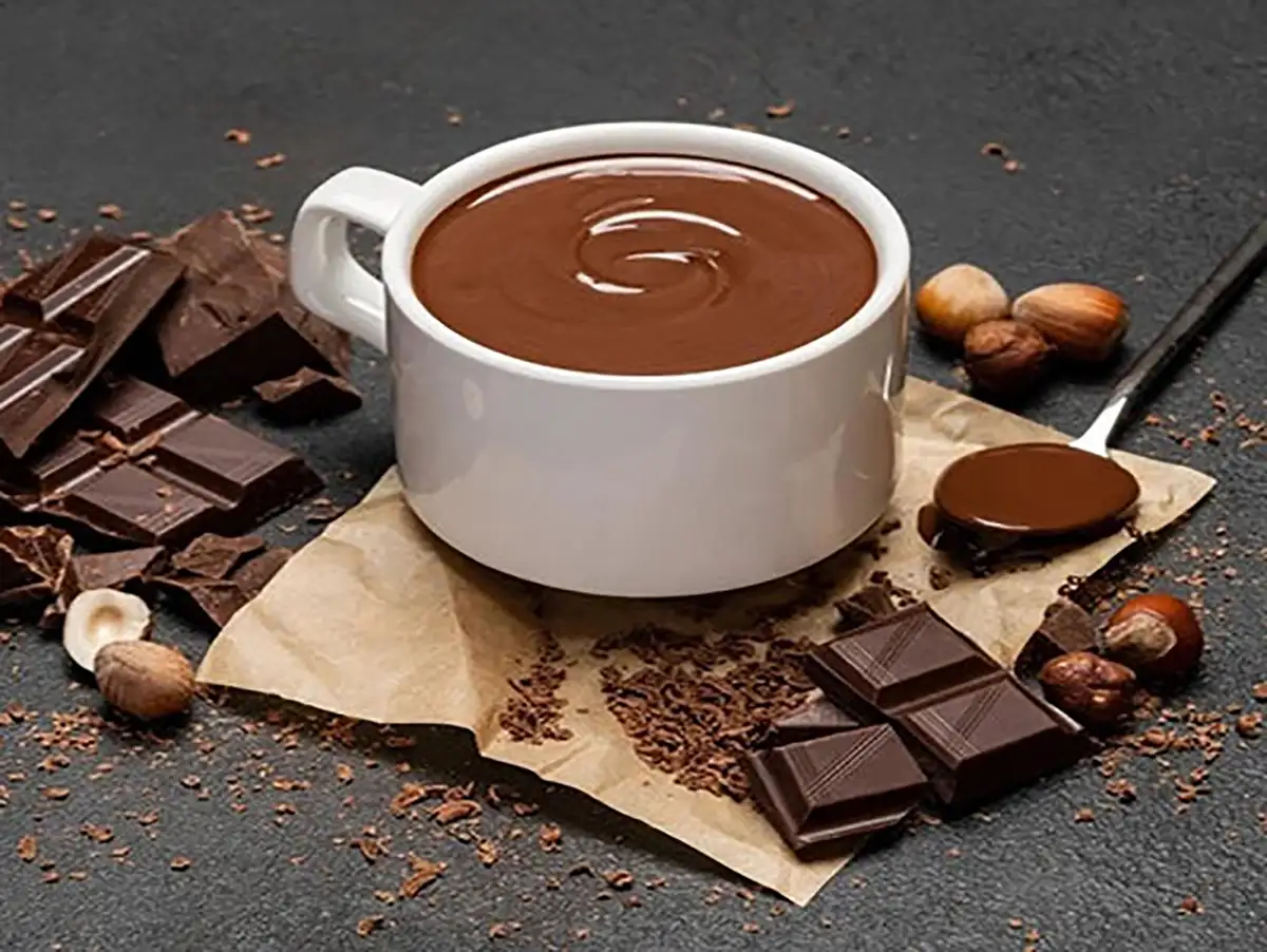 طرز تهیه هات چاکلت با پودر هات چاکلت